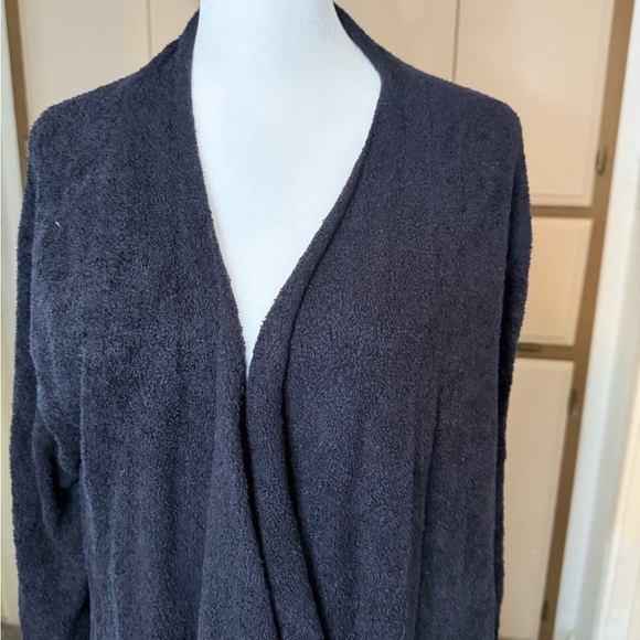 Elegant Black Open Front Cardigan Sweater - Picture 5 of 9
